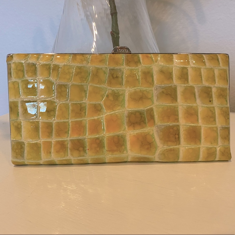 Lodis large bifold clutch wallet